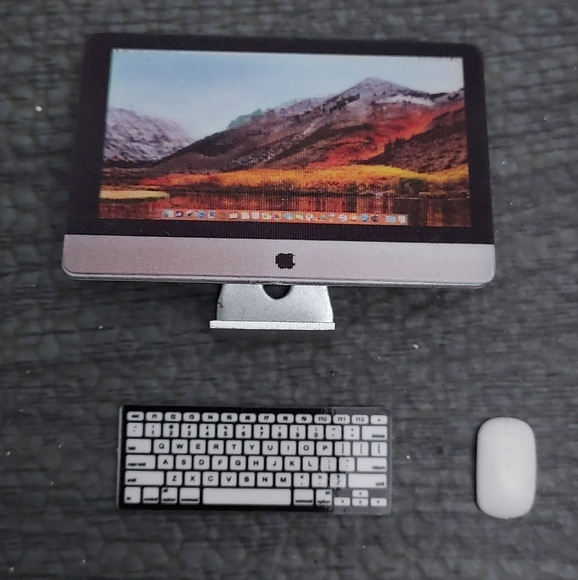 Sold- 5 Miniature Computer - Picture 3 of 5